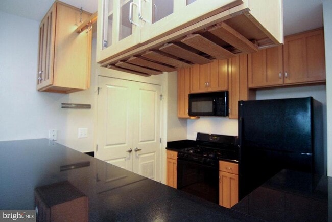 Photo - 1200 N Hartford St Unidad 209