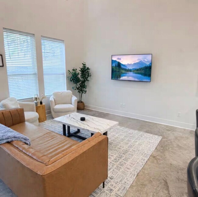 Photo - FOR RENT in LAFAYETTE!