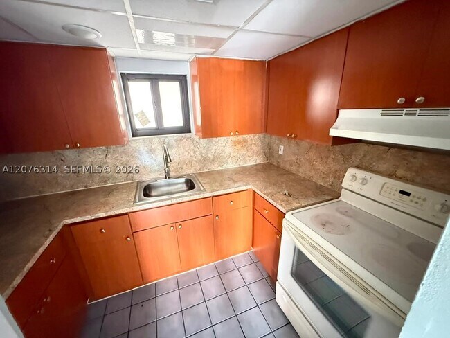 5 Olive Dr Unit 13
