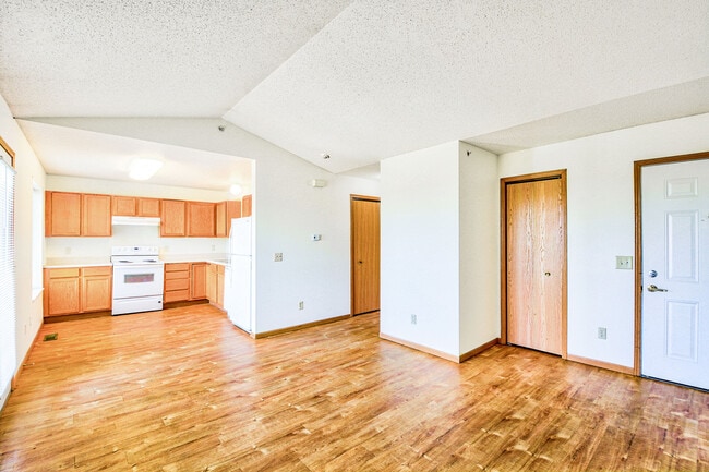 Photo - Falls Terrace Apartments