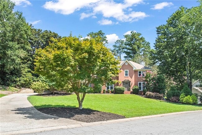 Photo - 3201 Lakeridge Dr SE