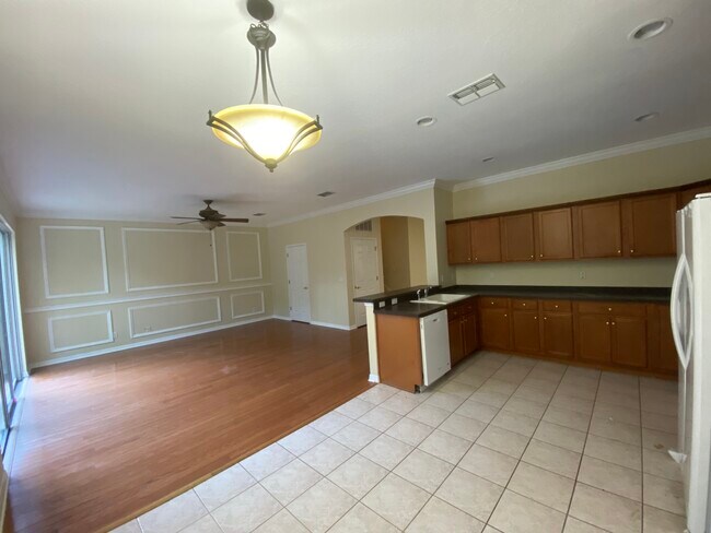 Photo - 3640 Pine Knot Dr