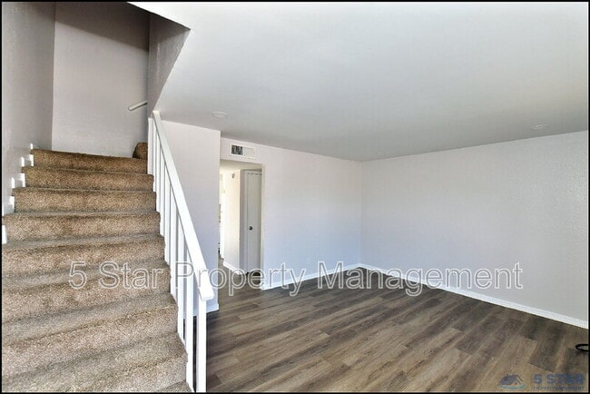 Photo - 1916 Lee Elder Dr Unit B