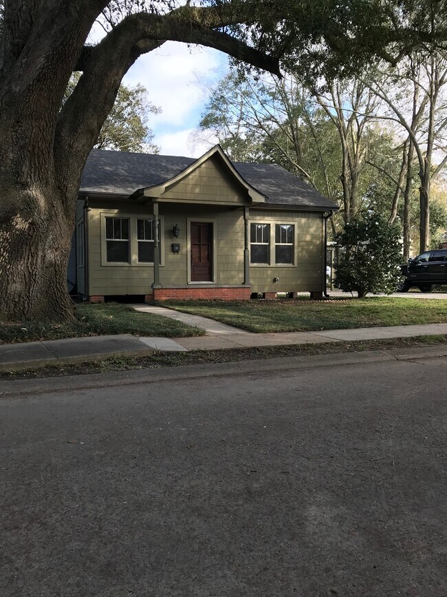 Photo - 3 Bedroom 2 bath home