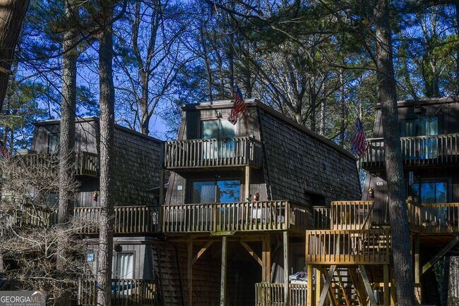 Building Photo - 3200 Rim Cove Dr Unit 134
