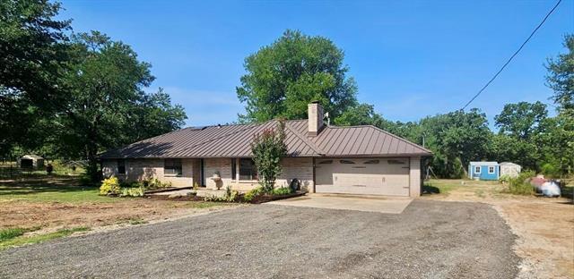 Photo - 524 Sanders Rd