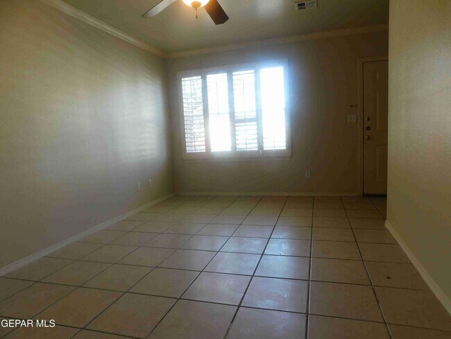 Photo - 10051 Railroad Dr