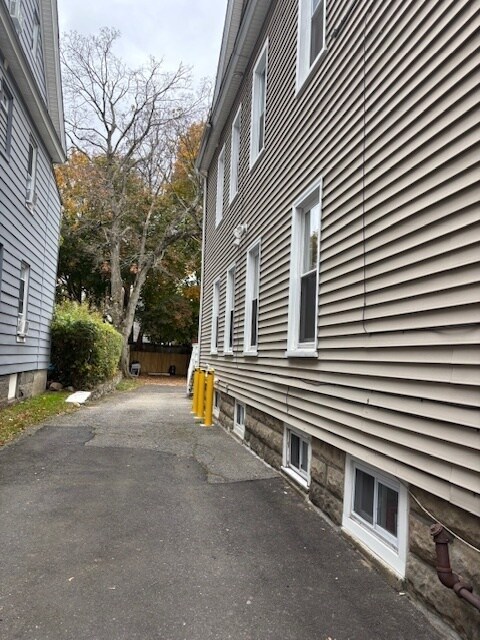 Photo - 759 Wood Ave