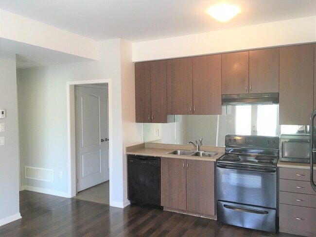 Photo - 3135 Boxford Cres