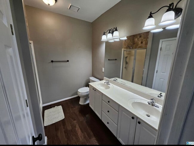 Photo - 6882 Pannell Rd