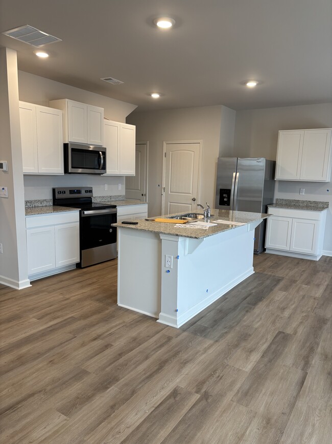 Photo - 71 Deerberry Dr