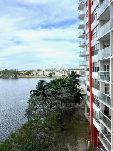Photo - 1301 NE Miami Gardens Dr Unit 502W