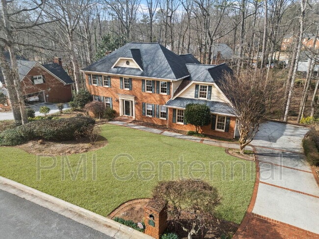 Building Photo - 2645 Wilshire Terrace