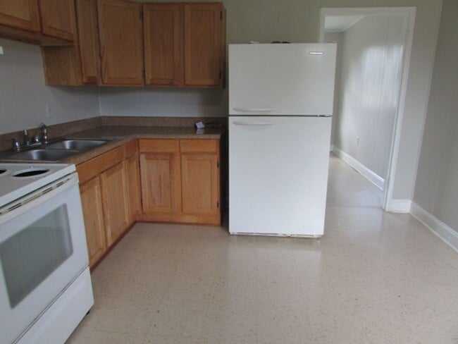 Photo - 1 Dixie Dr Unit B
