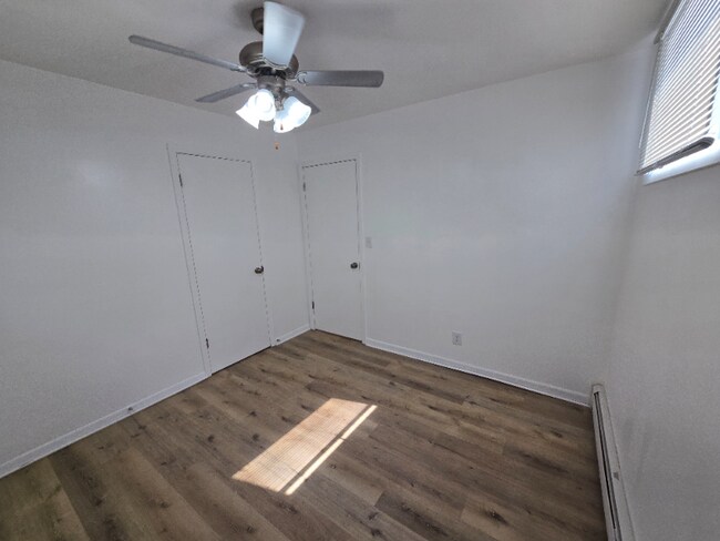 Photo - 704 E 14th St Unit 3