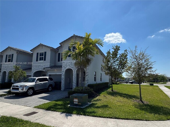 Photo - 1110 SE 27th Terrace