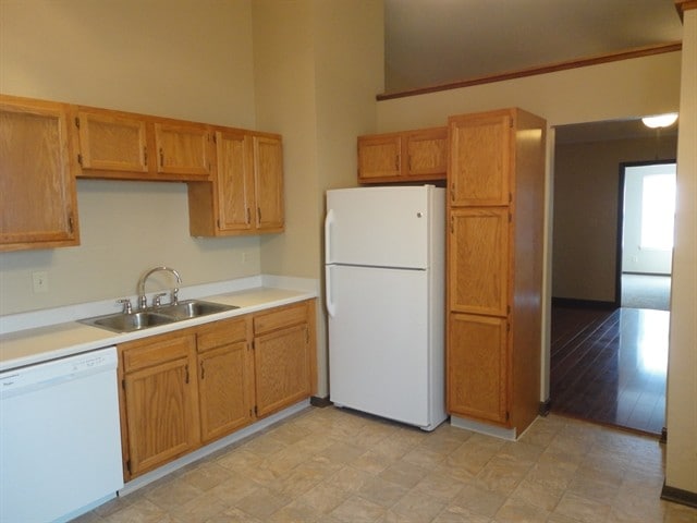 Photo - 1445 Creekside Dr