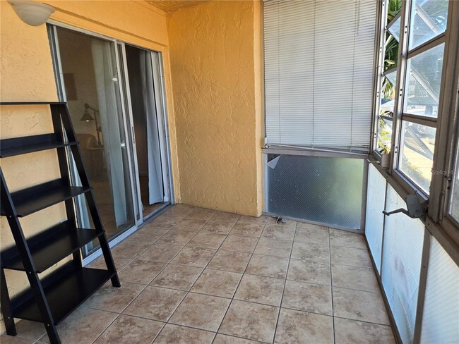 Photo - 4908 38th Way S Unidad 103