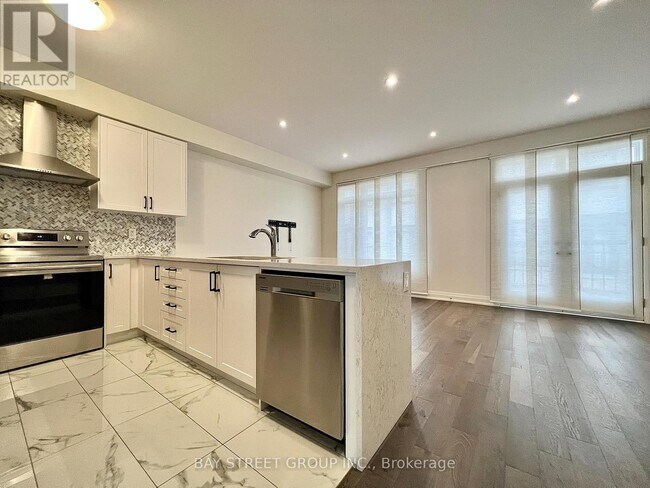 Photo - 36 Teasel Way