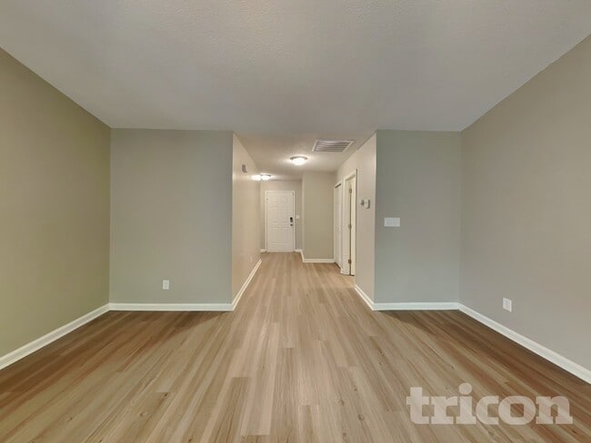 Photo - 479 Brighton Woods Dr