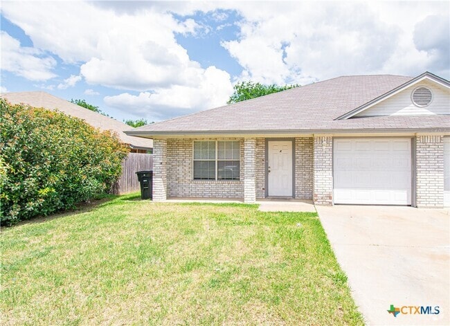 Building Photo - 3402 Toledo Dr Rental