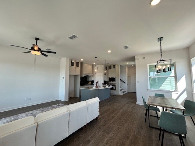 Photo - 3359 Loam Ln