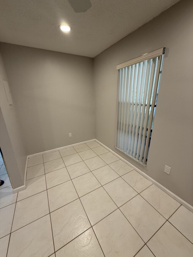Photo - 9292 Sable Ridge Cir Unit D
