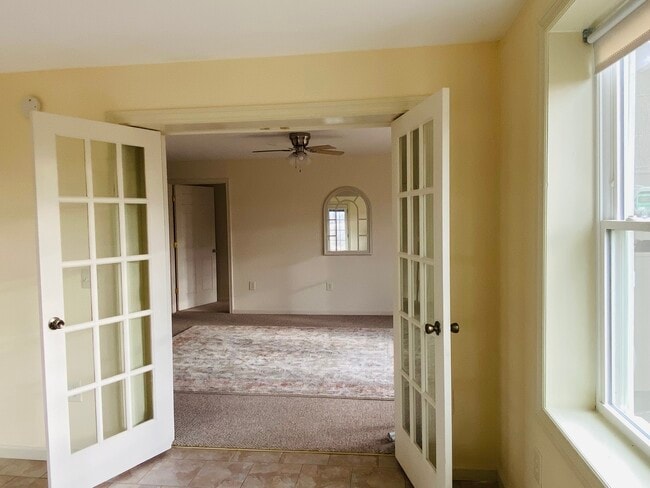 Photo - 110 Horizon Meadows Rd