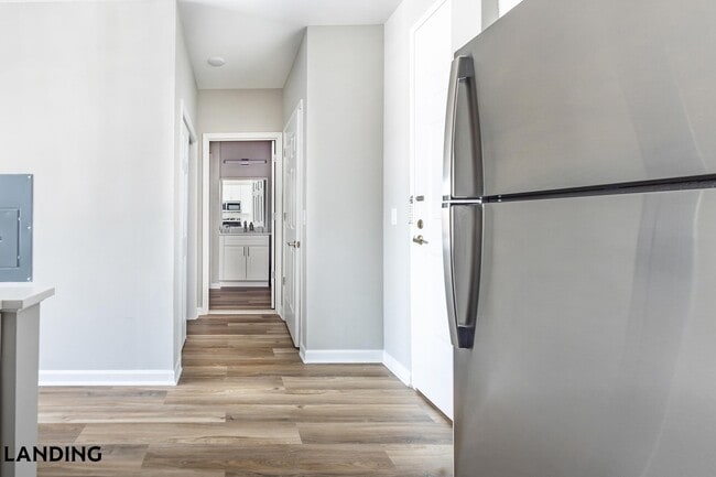 Photo - 100 River Park Dr Unidad 347