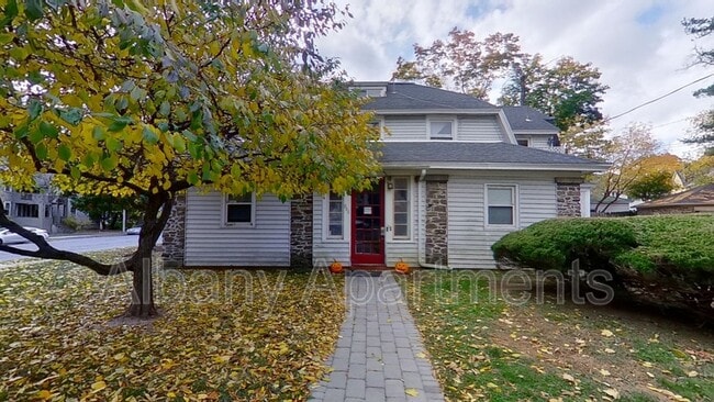 Photo - 100 Ryckman Ave