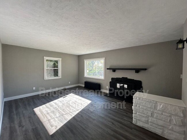 Photo - 209 Julia Ave