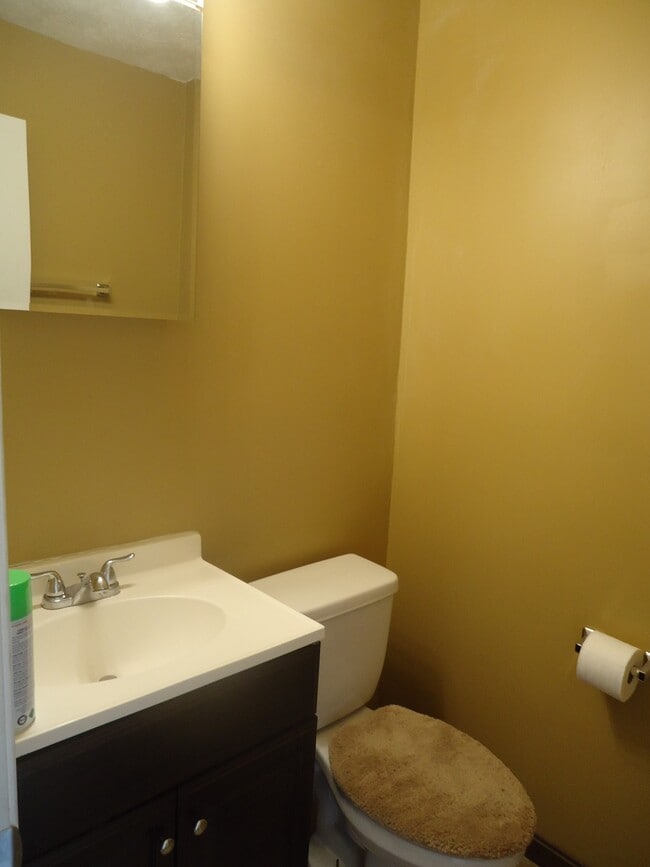 Photo - 206 Nottoway Dr