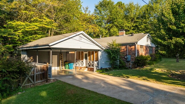 Photo - 2 Shannon Dr