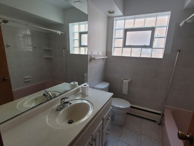 Bath, window - 7226 W Belden Ave Unit 2