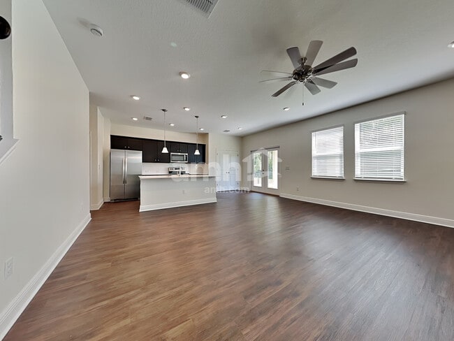 Photo - 27462 St Andrews Ave