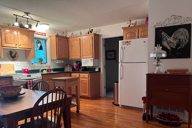 Photo - 210 Lake Becky Rd