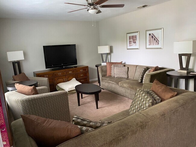 Photo - Prime Location Close to Virginia Tech