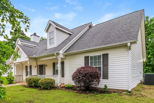 25 Woodland Dr