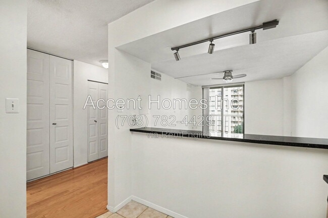 Photo - 4500 S Four Mile Run Dr Unit Apartment 608