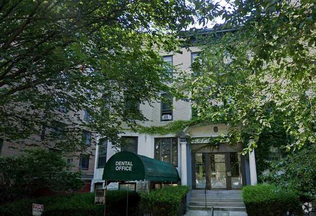 Building Photo - 1247 Beacon St Unit 1A Rental