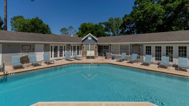 Boca Vista Apartments