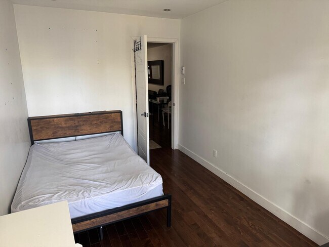 Photo - 4409 Boul Saint Laurent Unit 4411-1