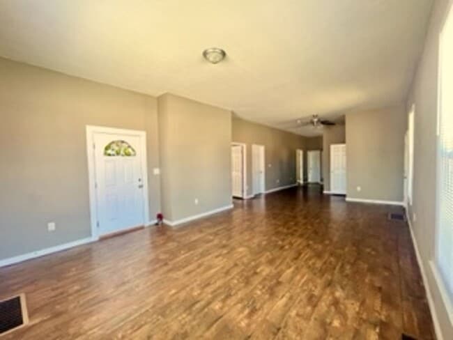 Photo - 1201 Pine St