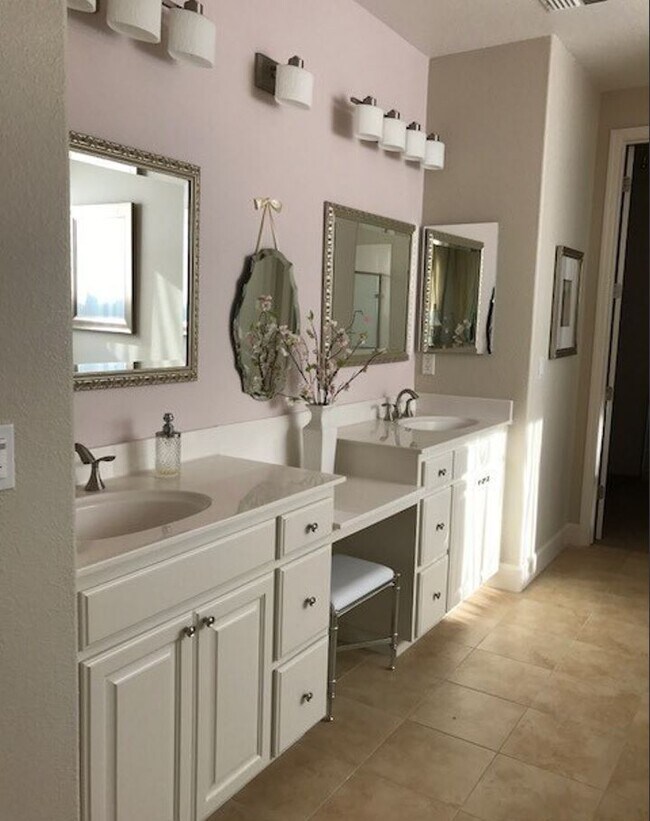 Photo - 639 Burnt Ranch Way