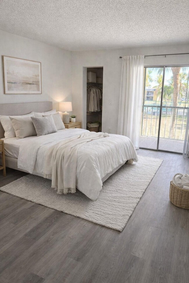 Photo - 1120 Meadows Cir Unit 1120