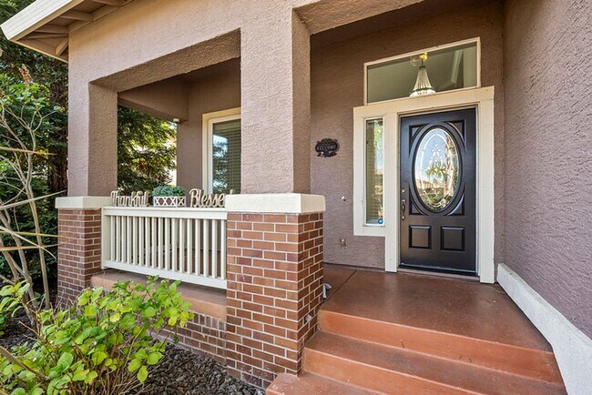 Photo - For rent: spacious and updated 5-bedroom, ...