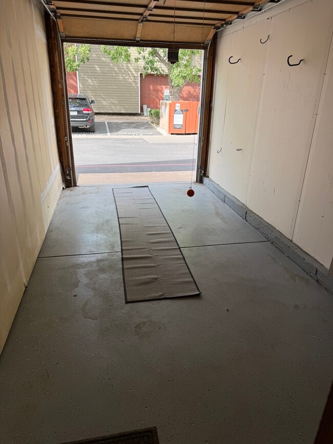 One Car Garage