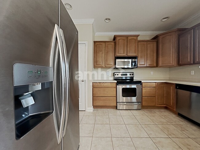 Photo - 1641 Silver Oak Ln