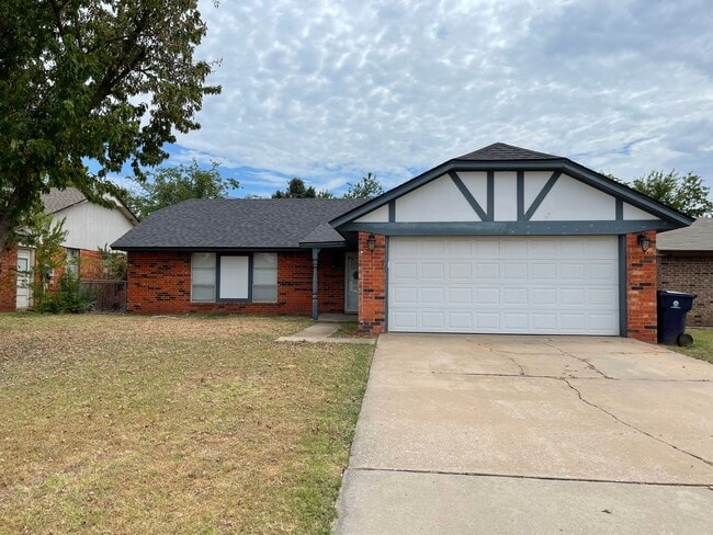 Building Photo - Beautifully updated, 3 bed 2 bath 2 car, located on a quiet street close to all things OKC!