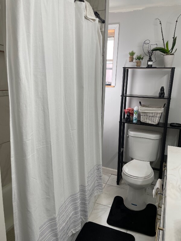 Photo - 47 N Salford St